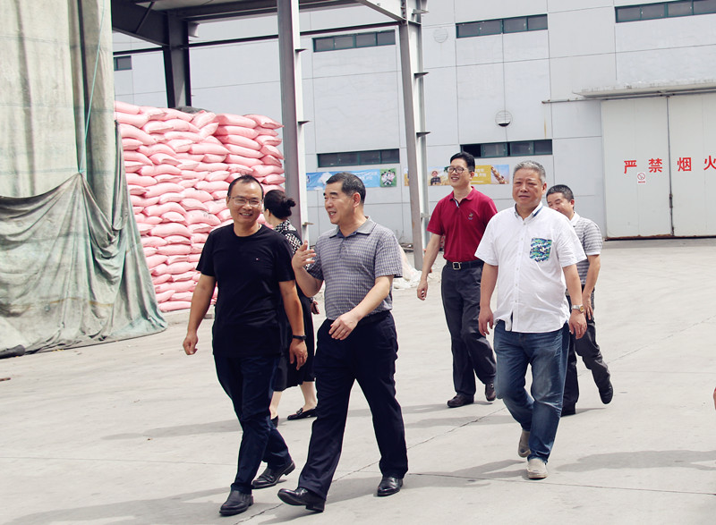 省社副主任、省農(nóng)合聯(lián)執(zhí)委會(huì)副主任張建蒞臨臺(tái)